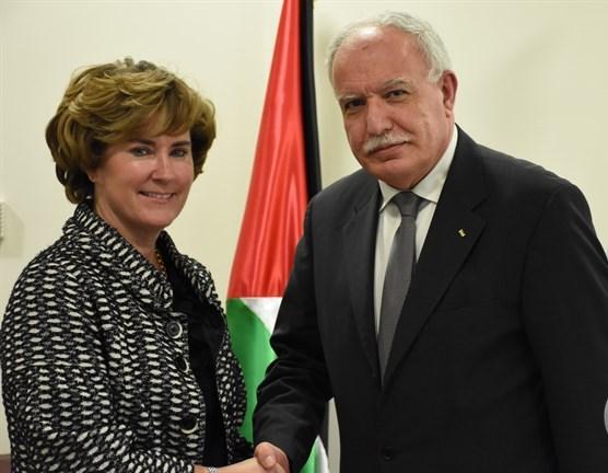 المالكي يتسلم نسخة من أوراق اعتماد ممثل "فرسان مالطا" لدى فلسطين