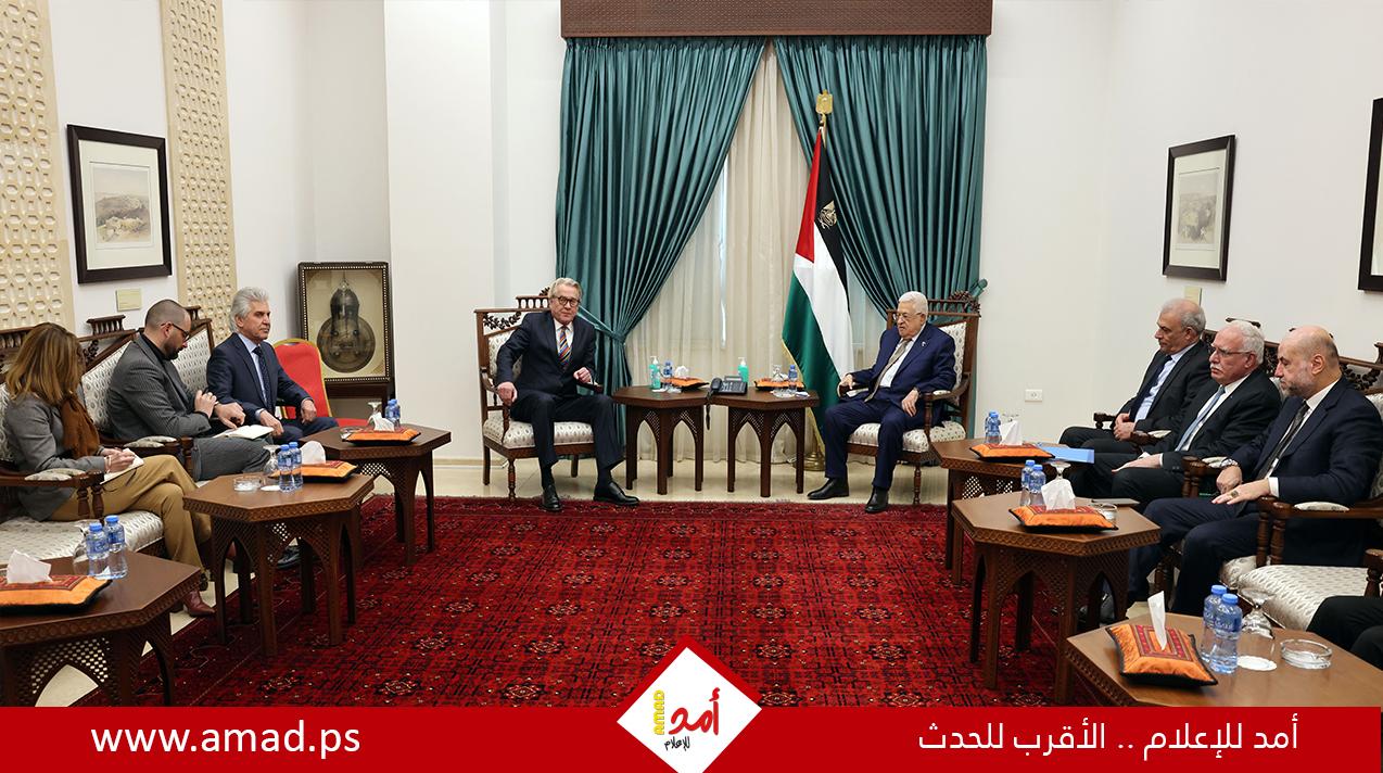 عباس يستقبل مبعوث الأمين العام للأمم المتحدة لعملية السلام في الشرق الأوسط