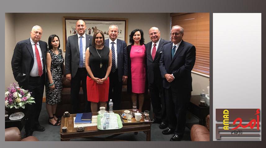 السفير زملط يبحث إمكانية تصدير البضائع الفلسطينية للخارج