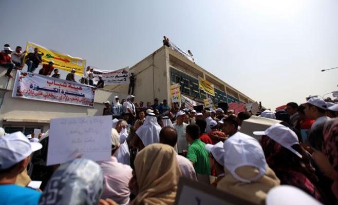 الاردن: احتجاج موظفي "الأونروا" ينتقل للمخيمات الأربعاء بدءا بـ"الوحدات"