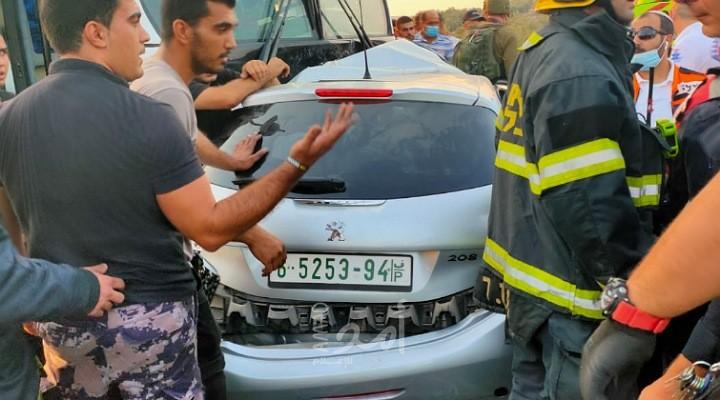 قلقيلية: استشهاد 4 فلسطينيين جراء صدم باص للمستوطنين سيارتهم قرب قرية عزون