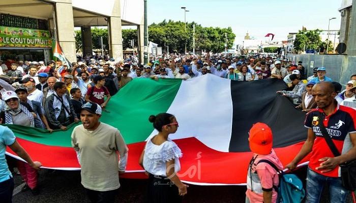الآلاف يتظاهرون في المغرب رفضاً لورشة البحرين