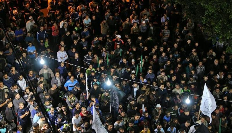 حماس خلال مسيرة حاشدة ضد ترامب: من وصفنا بالإرهاب وزار حائط البراق مرغ أنوف المسلمين بالتراب