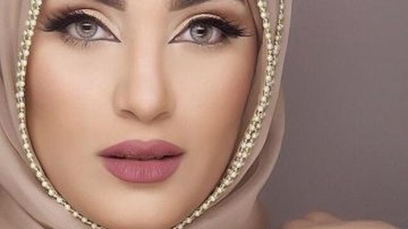 للمحجبات.. خطوات مثالية لوضع مكياج السهرة