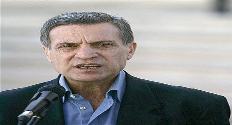 أبو ردينة: التصريحات الصادرة عن البيت الأبيض غير صحيحة ومرفوضة..والرئيس عباس ملتزم بالسلام