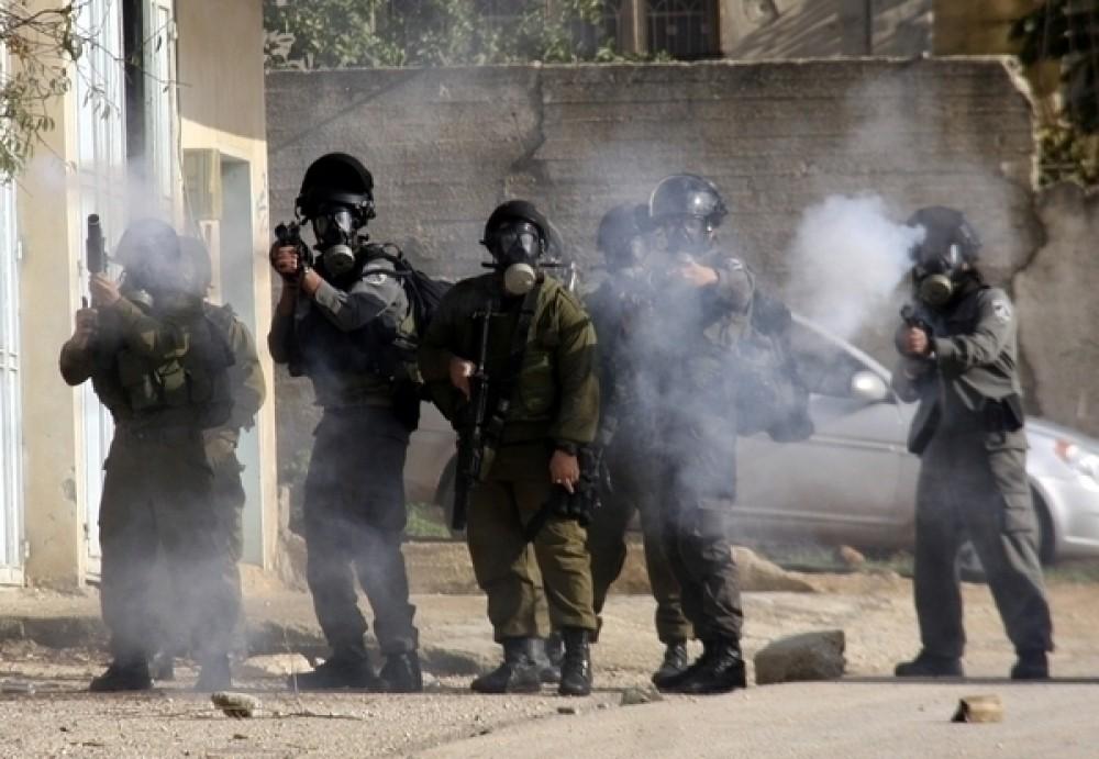 59 مصابا في مواجهات مع قوات الاحتلال في بلدة قصرة