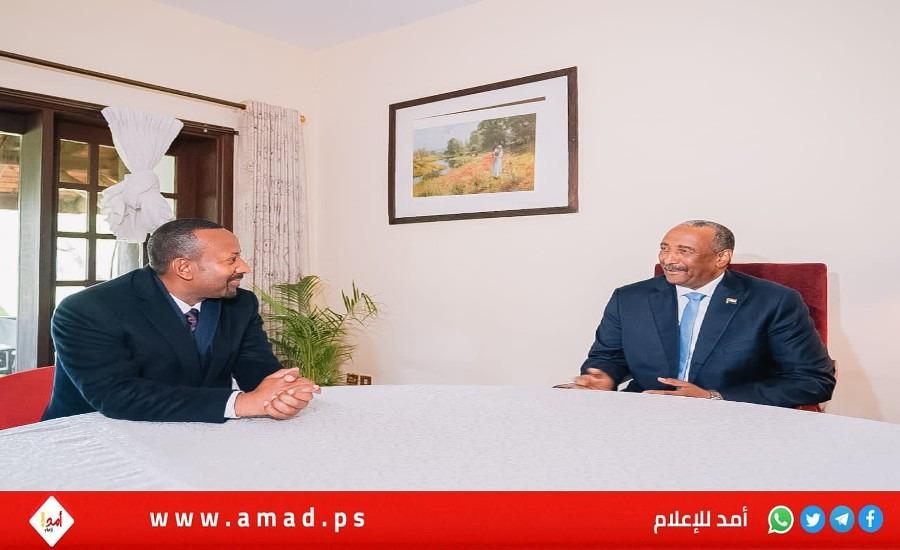 أبي أحمد والبرهان يلتقيان في نيروبي ويؤكدان التزامهما بالحوار لحل القضايا العالقة