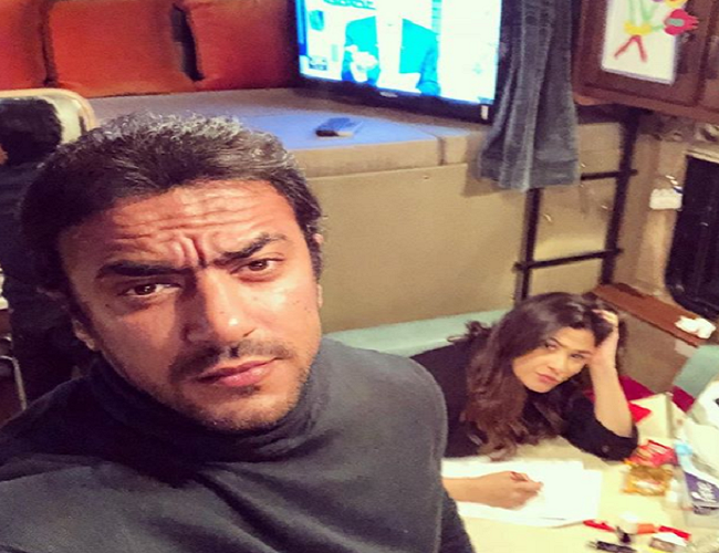 أحمد العوضي يظهر في كواليس مسلسل جديد