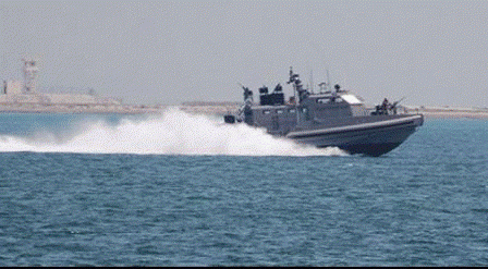 زوارق الاحتلال تستهدف مراكب الصيادين شمال قطاع غزة