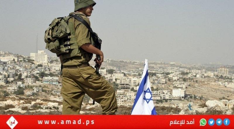 جيش الاحتلال يعلن توجية "لوائح اتهام مشددة" ضد جنديين ألقيا عبوة على منزل فلسطيني