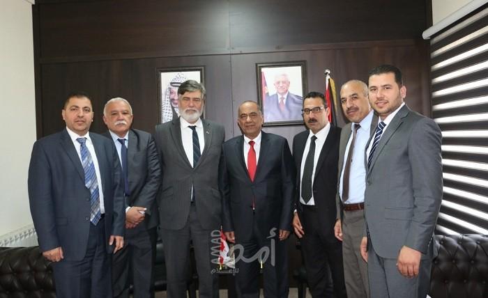 وزير العدل يبحث مع ممثل كندا تعزيز التعاون لاستمرار دعم مؤسسات قطاع العدالة