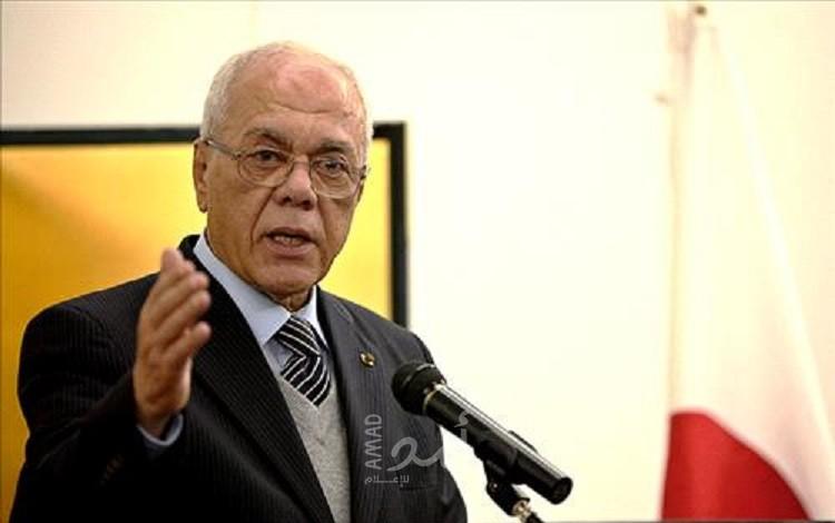 د. أبوسمرة ينعي الراحل الطيب عبد الرحيم