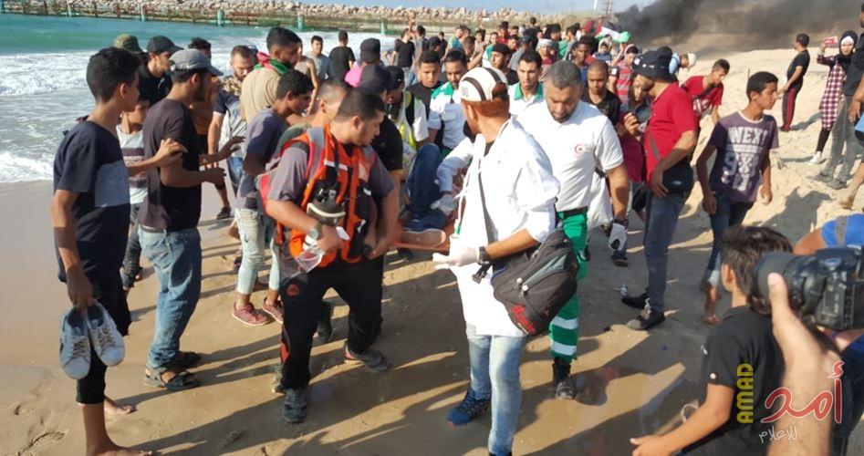محدث - إصابة 95 مواطن في قمع جيش الاحتلال للمتظاهرين والمسير البحري الثامن بغزة (صور)