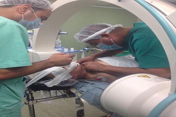 نجاح جراحة دقيقة وباحتراف لمريض لحالة مرضية ميؤوس منها في قطاع غزة