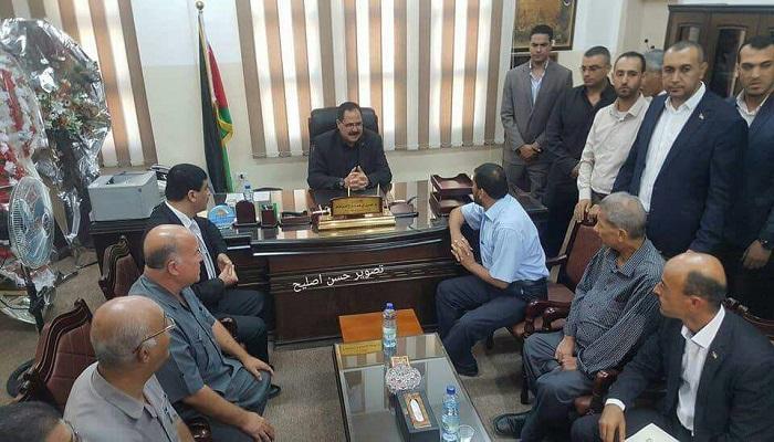 صيدم يتسلم مقر وزارة التربية بغزة