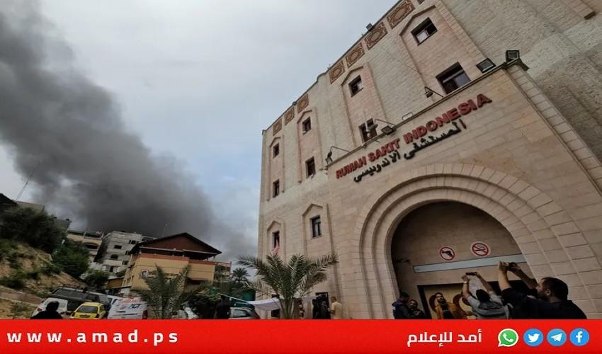 جيش العدو يقتحم المستشفى الإندونيسي ويقتل ويعتقل جرحى شمال غزة