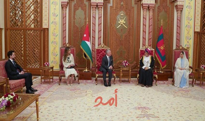 ملك الأردن وسلطان عمان يبحثان التطورات الإقليمية والدولية