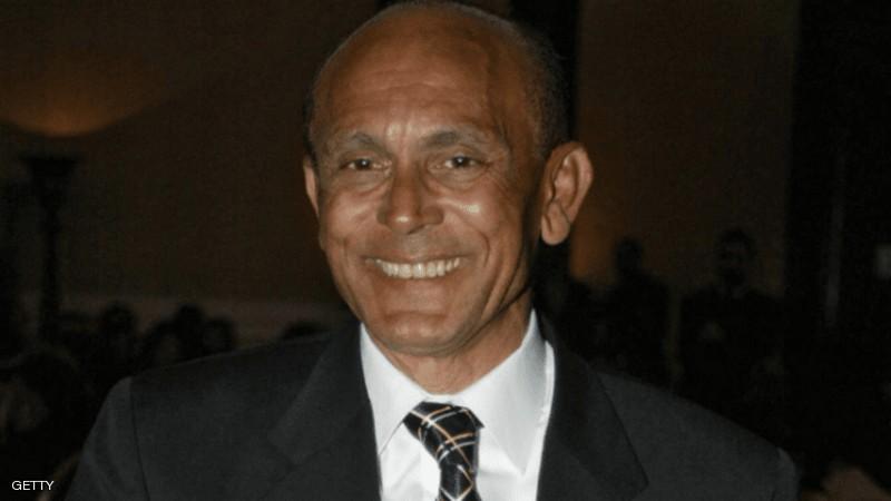 الفنان محمد صبحي يفوز بجائزة الشارقة للإبداع المسرحي