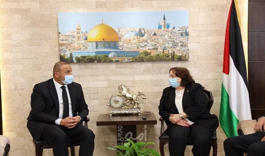 الكيلة تستقبل نقيب المحامين الفلسطينيين لمناقشة العديد من القضايا