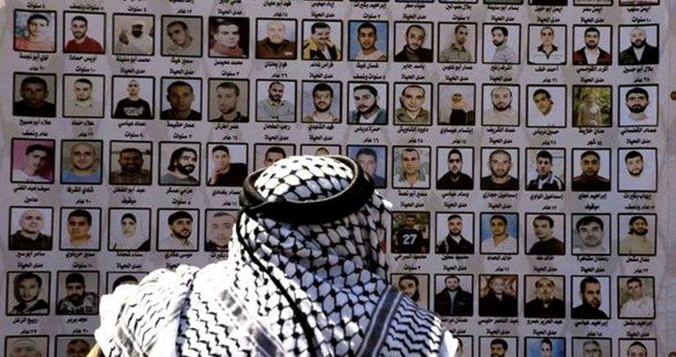 10 أسرى يدخلون اليوم أعواما جديدة في سجون الاحتلال