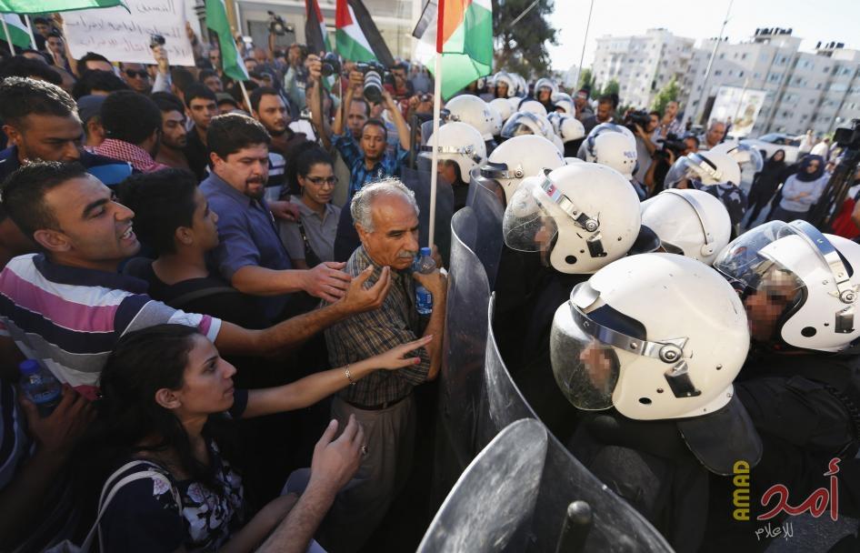 هيومن رايتس تفضح عمليات الاعتقال التعسفي والتعذيب في ظل "السلطة الفلسطينية" و"حماس"!