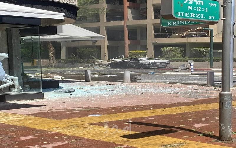 ردا على مجزرة الشاطئ..القسام تعلن إطلاقها عشرات الصورايخ نحو تل أبيب-صور و فيديو