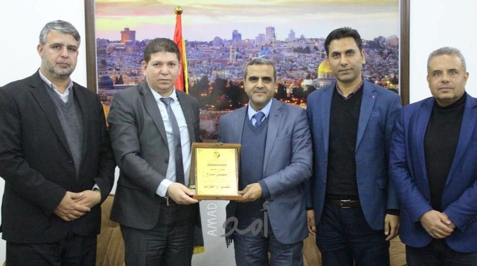 اتحاد شركات الإنتاج يناقش خفض رسوم التراخيص مع اتصالات حماس