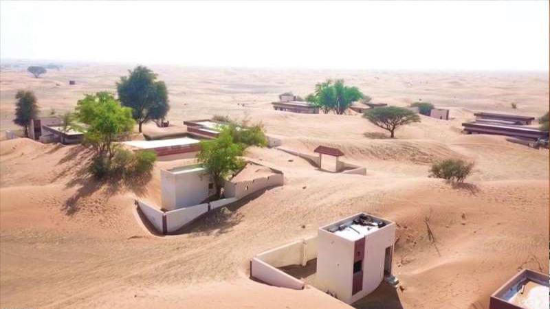 وادي المر: قرية تدفنها رمال الصحراء وتعود من جديد .. تعرف عليها