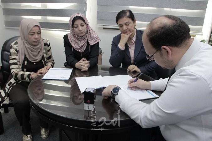 الكلية الجامعية توقع ميثاق شرف مع مركز الإعلام المجتمعي