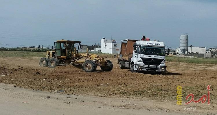 بلدية غزة تواصل تقديم الخدمات الأساسية في مخيم العودة