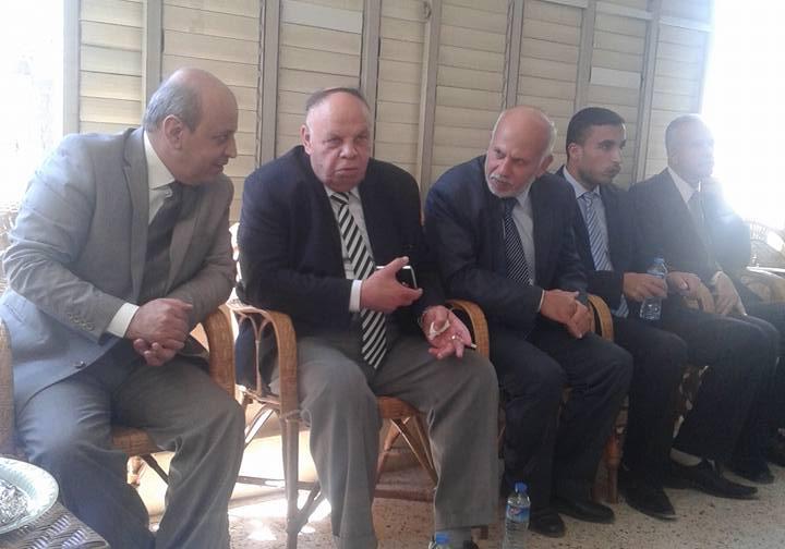 وفد من جبهة النضال يقدم واجب العزاء بوفاة القاضي نعيم الاغا