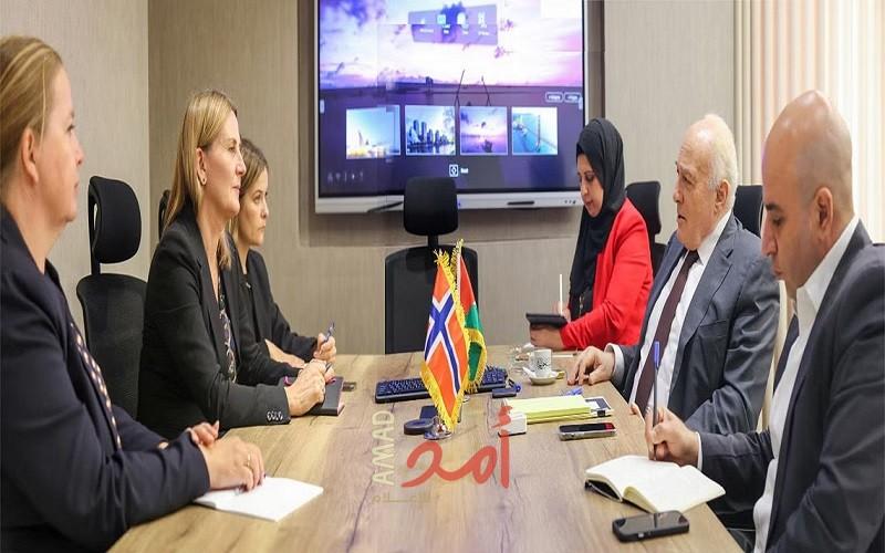 بشارة: إسرائيل تحتجز ملياري دولار من أموال السلطة الفلسطينية