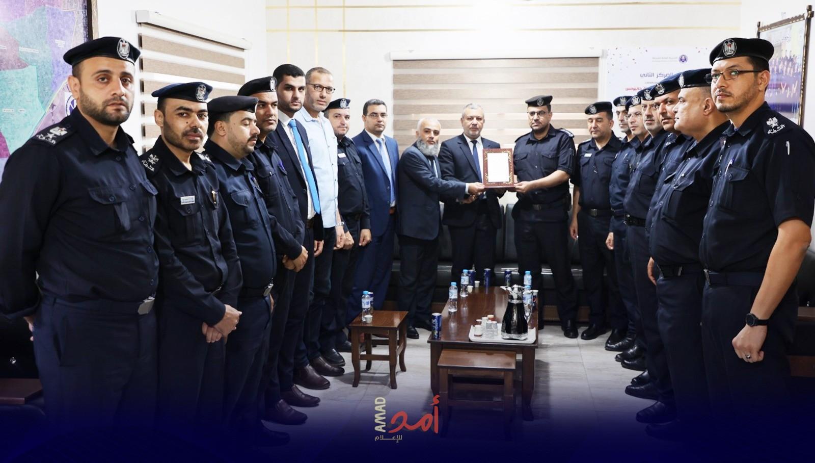 نائب حكومة حماس: "النيابة العامة والشرطة الفلسطينية هُما جسمٌ واحدٌ وشركاء في مسيرة العدالة"
