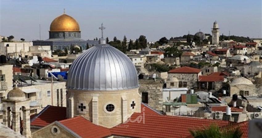 القدس: قوات الاحتلال تفرض غرامات على مواطنين مسيحيين لاحتفالهم بـ "سبت النور"