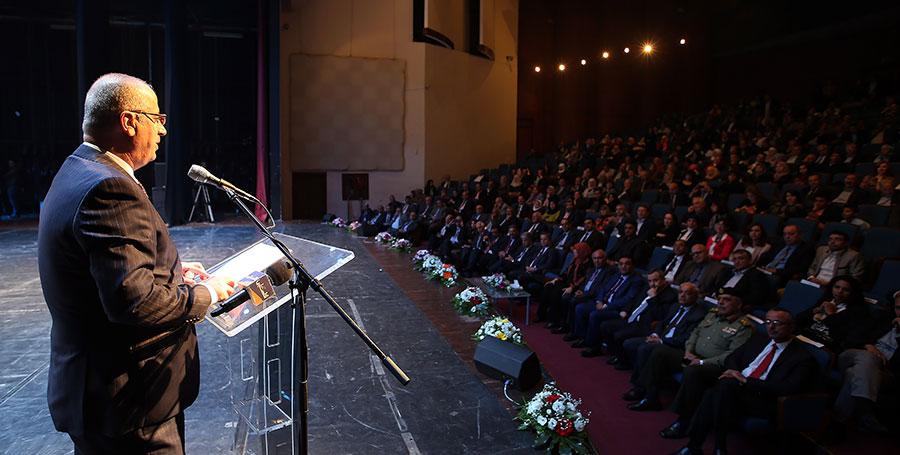 الحمد الله: قطاعا الصحة والتعليم حجر الأساس لبناء المستقبل وتحقيق التنمية الوطنية المنشودة