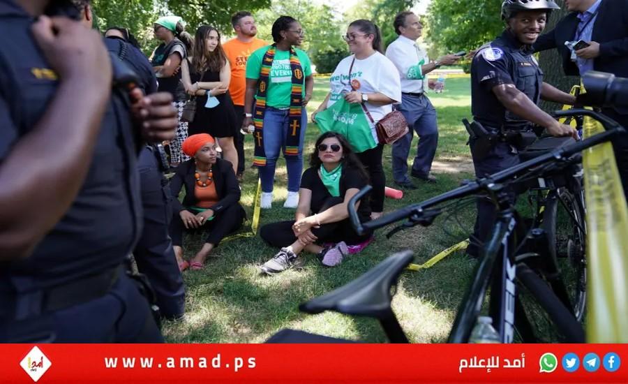 واشنطن:  توقيف توقيف17 برلمانياً بينهم إلهان عمر خلال وقفة احتجاجية - فيديو
