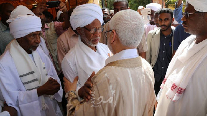 الغنوشي مع الترابي