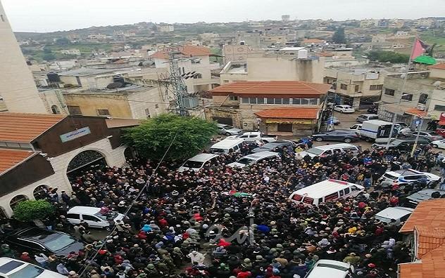 بالصور .. قلقيلية: تشييع جثمان الشهيد طارق بدوان