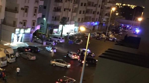 بالفيديو - انتحاري يفجر نفسه بجوار القنصلية الأميركية في جدة..واصابة رجل أمن