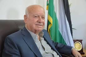 زكريا الأغا يناشد الرئيس عباس لوقف قطع الرواتب