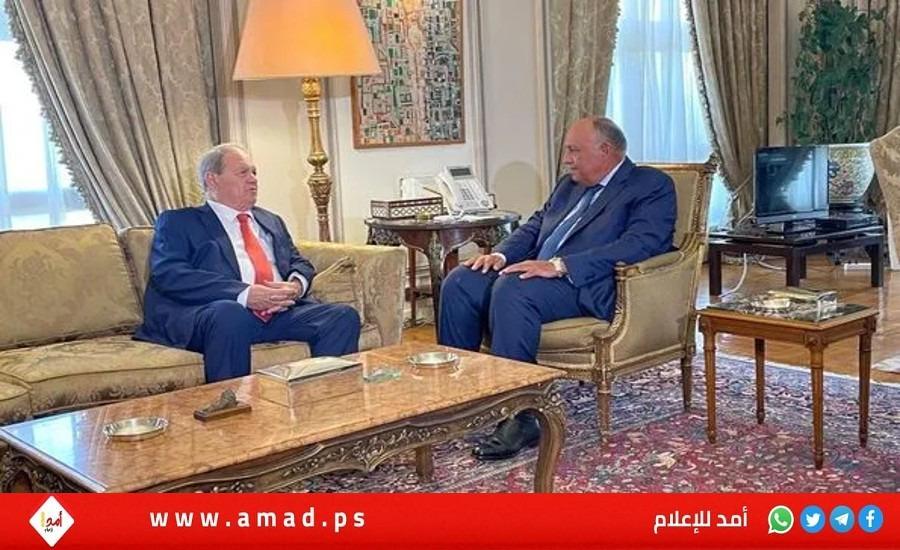فتوح يطلع وزير الخارجية المصري على جرائم الاحتلال المتواصلة بحق الشعب الفلسطيني