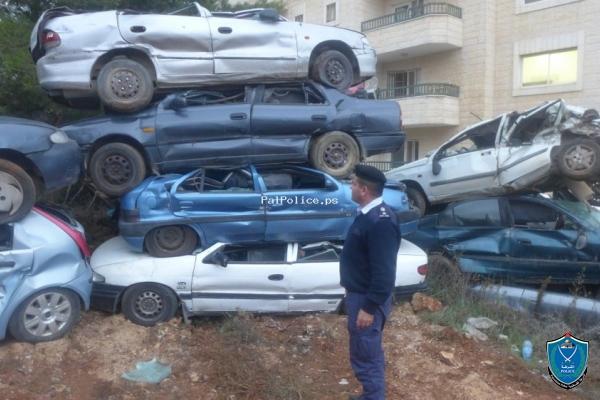 إتلاف 197 مركبة غير قانونية في الخليل وجنين