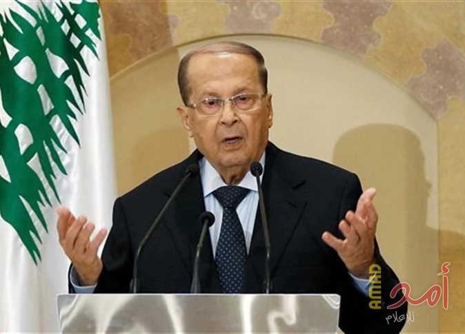 الرئيس اللبناني يجري محادثات حول حكومة الحريري