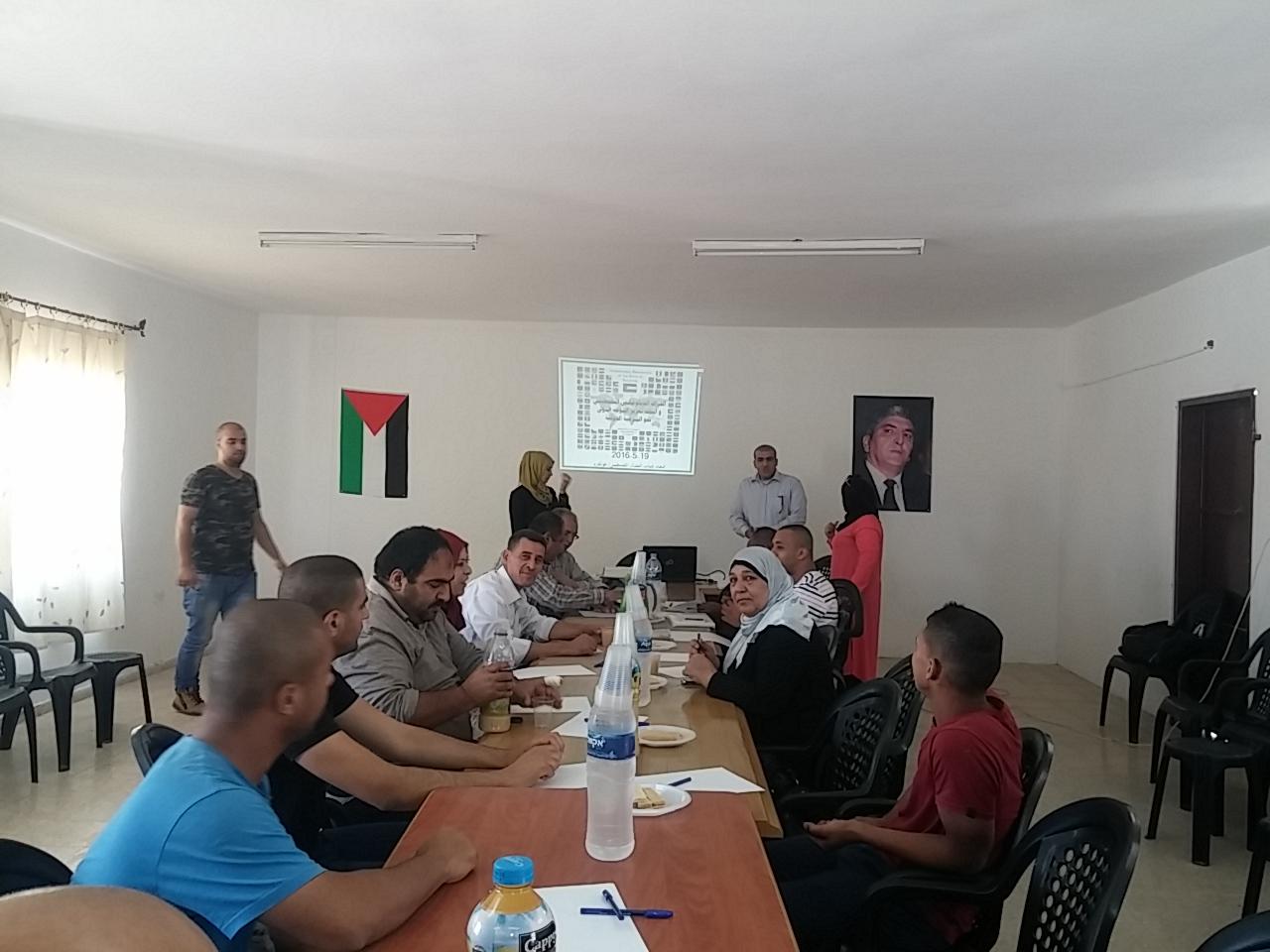 بالصور .. النضال الشعبي والمركز الفلسطيني ينظمان ورشة عمل حول الدبلوماسية الفلسطينية