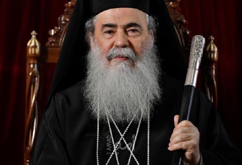 البطريرك "ثيوفيلوس الثالث" يدين العنف ويؤكد على الحق الحصري للمسلمين في الحرم القدسي