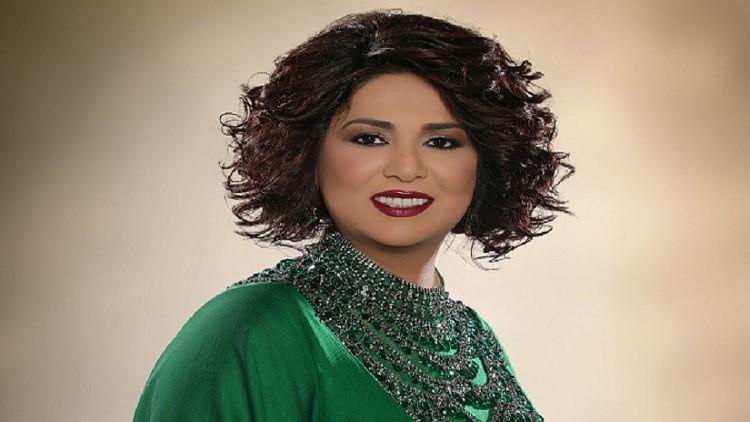 نوال الكويتية تتجاوز أزمتها الصحية وتروج لألبومها الجديد الحنين