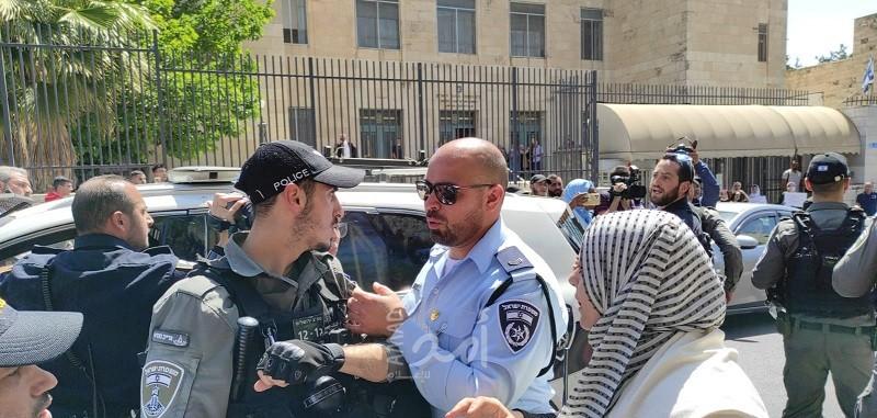 الغارديان: العنصرية ضد الفلسطينيين حمت إسرائيل وأطالت النزاع