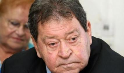 وفاة بن إليعازر وزير جيش الاحتلال الأسبق الذي حاصر الخالد أبو عمار