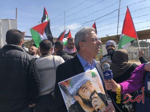 البرغوثي: أبناء القدس حموا المسجد الأقصى بأجسادهم .. و أعادوا فتح مصلى باب الرحمة