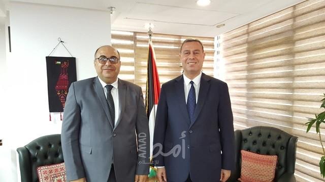 القاهرة: السفير  اللوح يستقبل رئيس جامعة الإسراء